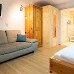Schlicknhof Apartment Mariapfarr