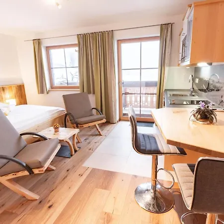 Schlicknhof * Mariapfarr